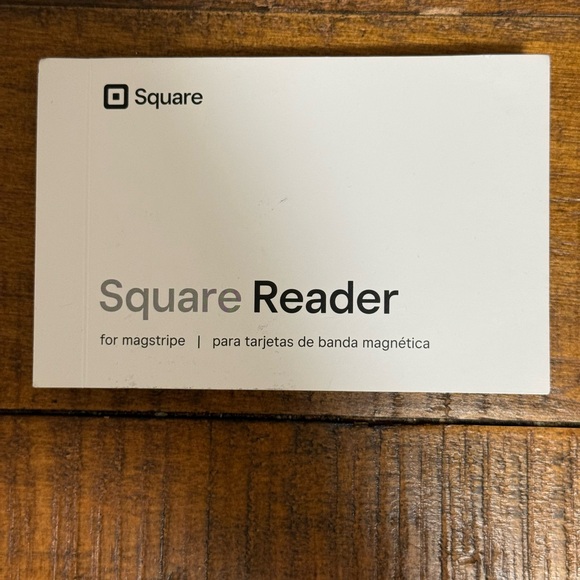 Compact White Mobile Adapter - Picture 2 of 4